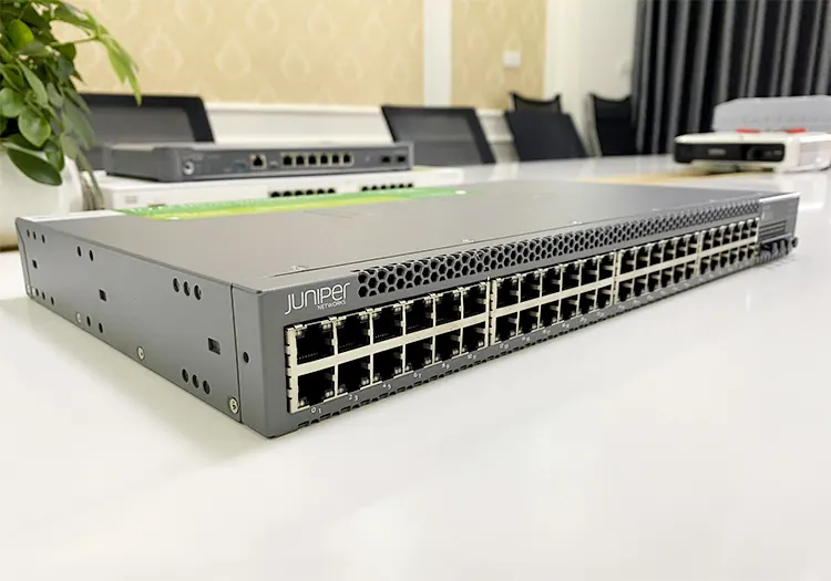Switch Juniper EX2300-48T Switch Juniper EX2300-48T